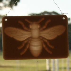  Window lithophane - bee